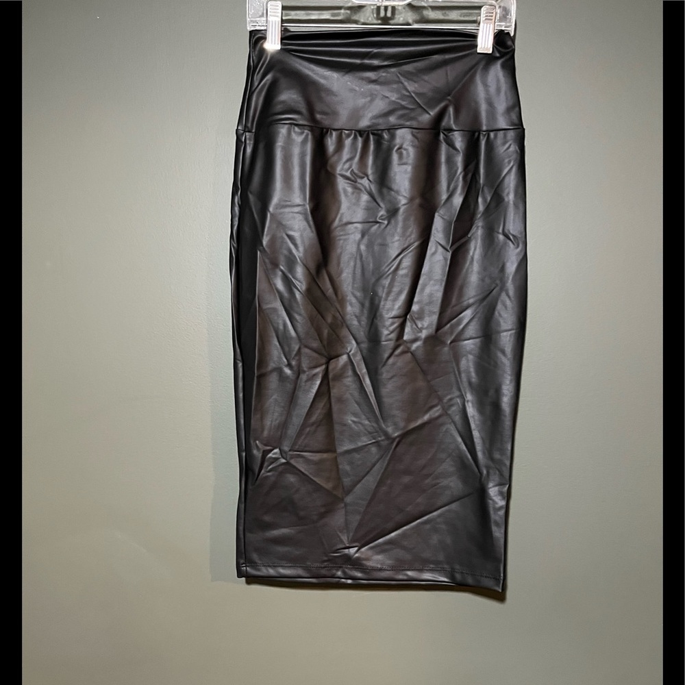 Faux Leather Pencil Skirt